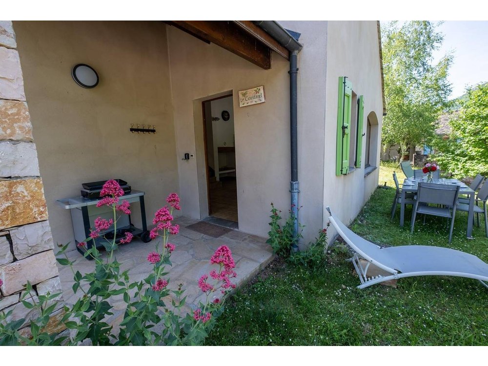 Holiday home in Lozère from £53 per night
