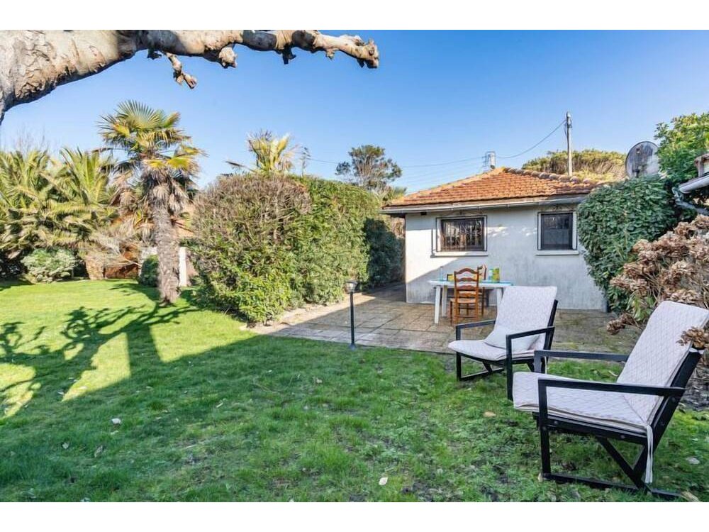 Holiday home in Landes from £53 per night