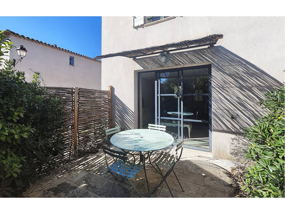 Holiday home in Aude from £25 per night
