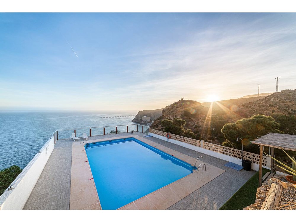 Holiday apartment in Almería from £40 per night