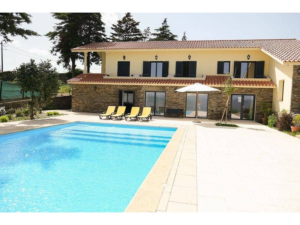 Holiday home in Baixo Corgo from £1411 per night