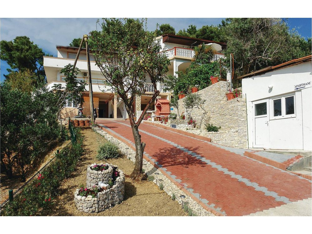 Holiday apartment in Vlašići from £33 per night