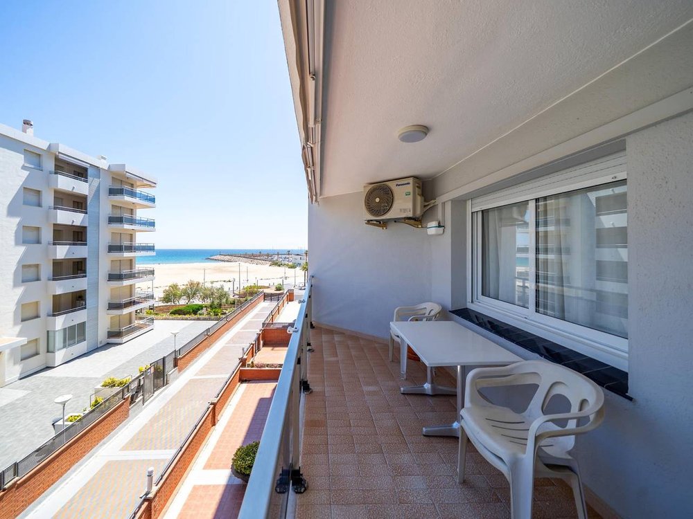 Holiday apartment in Tarragonès from £110 per night