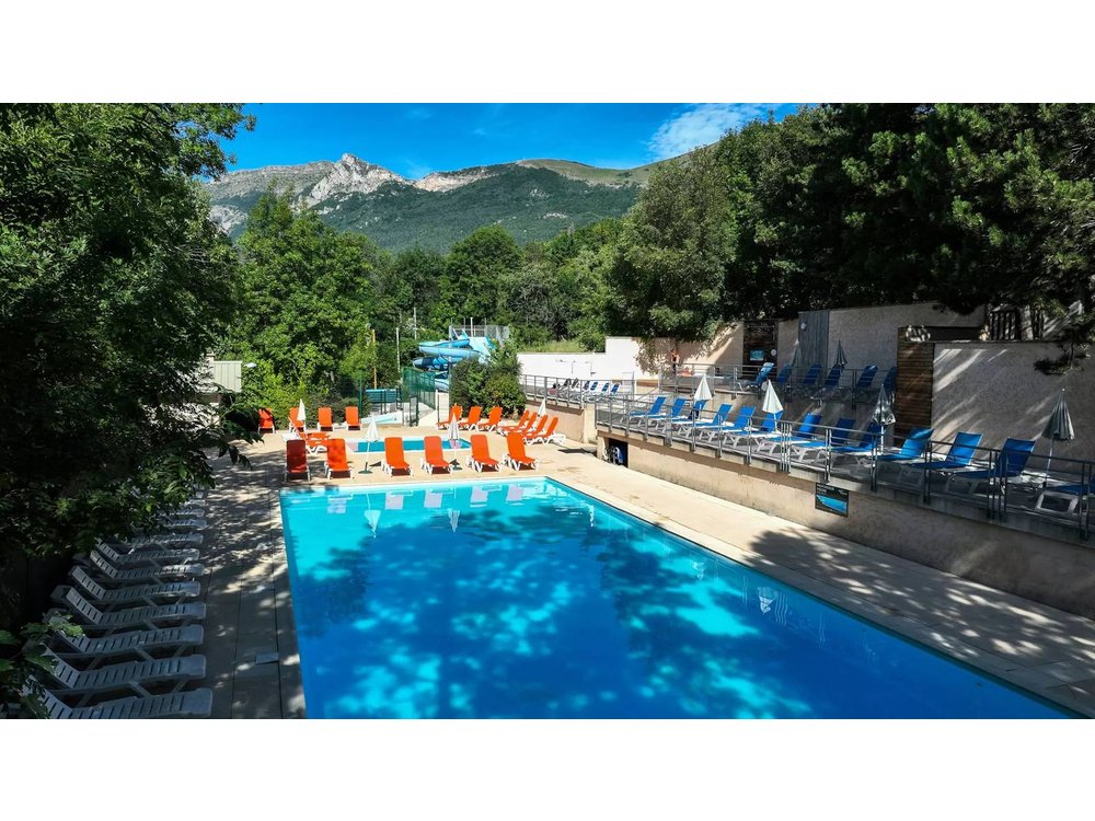 Camping in Gap from £44 per night