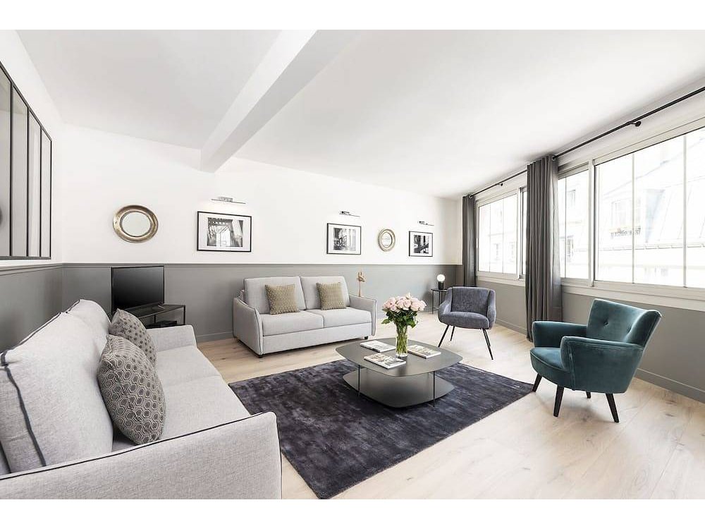 Holiday apartment in Paris from £684 per night