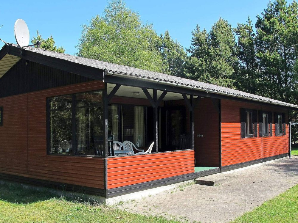 Holiday home in Hou from £21 per night