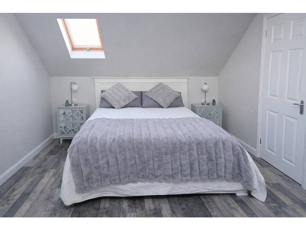 Holiday apartment in County Antrim from £96 per night