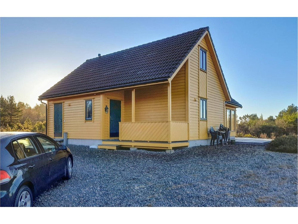 Holiday home in Sveio from £54 per night
