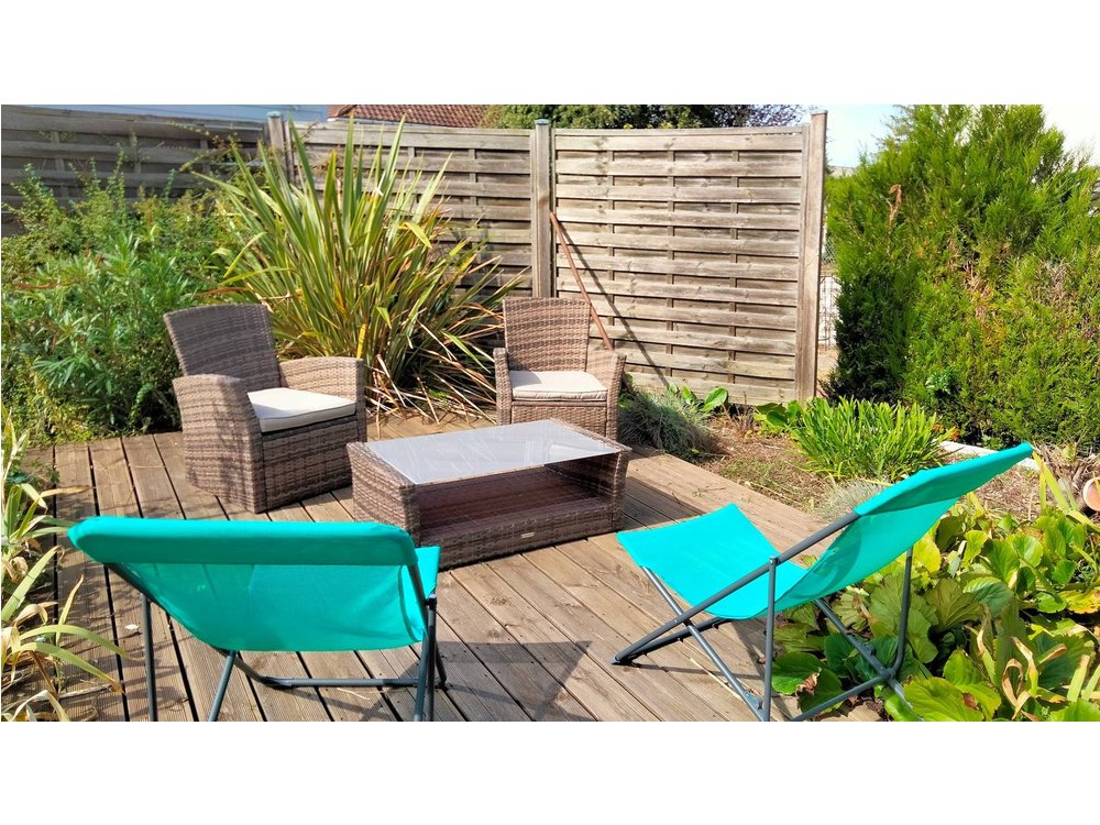 Holiday home in Cher from £37 per night