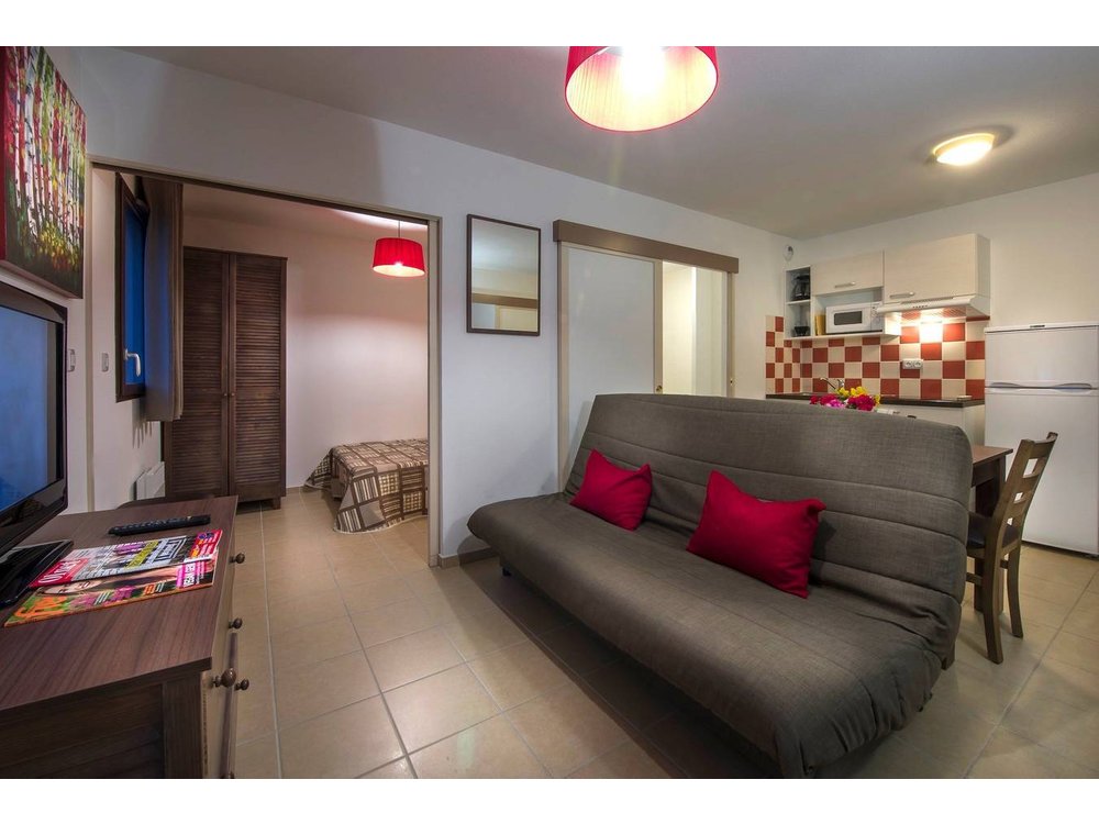 Holiday apartment in Dordogne from £34 per night