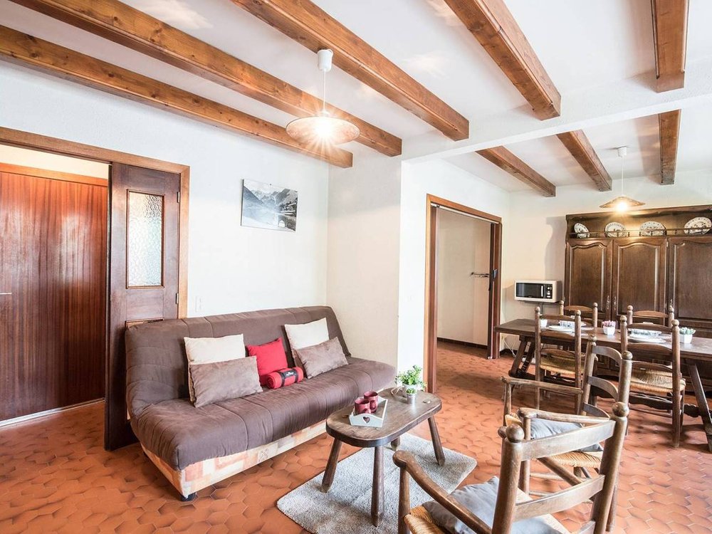 Holiday apartment in Pyrenees from £22 per night
