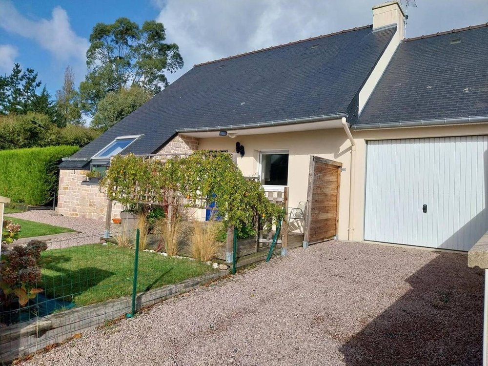 Holiday home in Fréhel from £57 per night