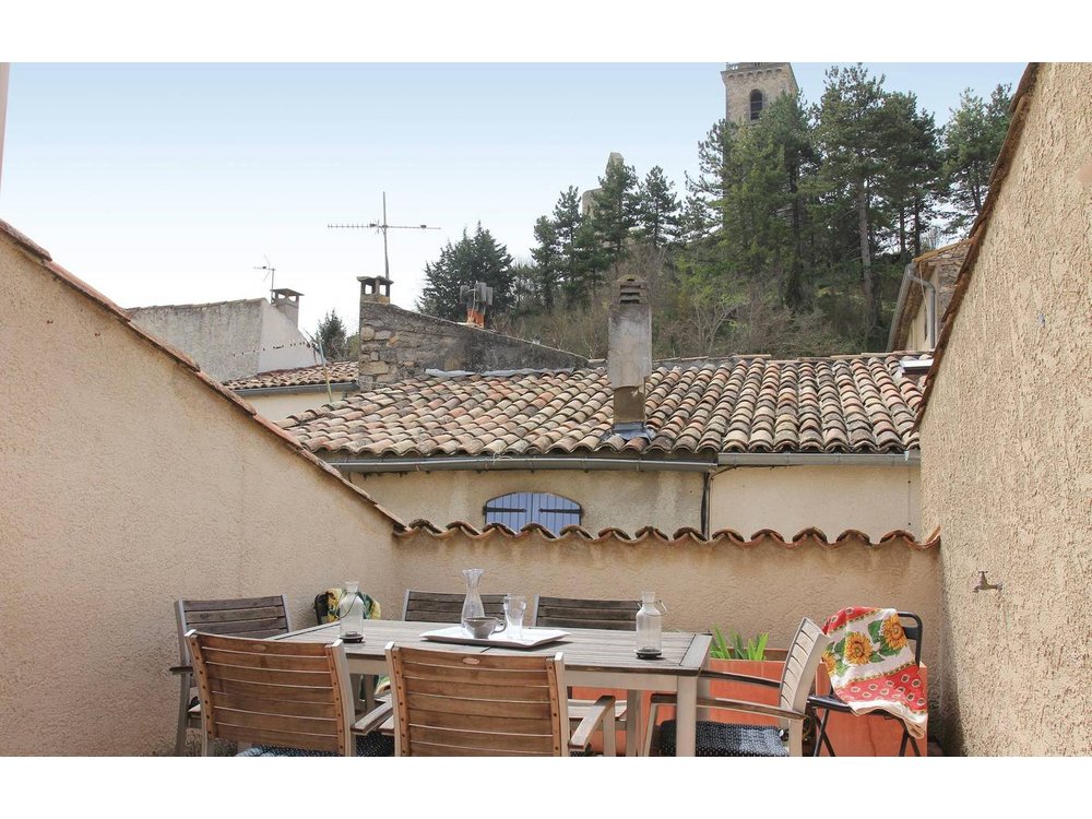 Holiday home in Provence from £35 per night