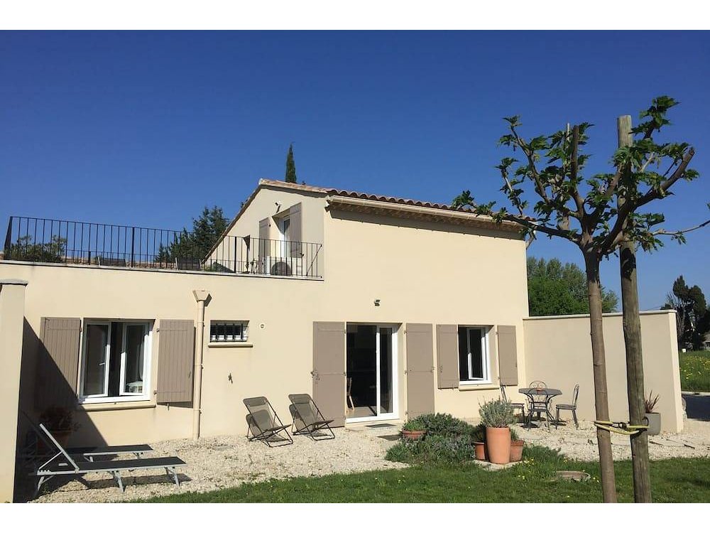 Holiday home in Avignon from £103 per night