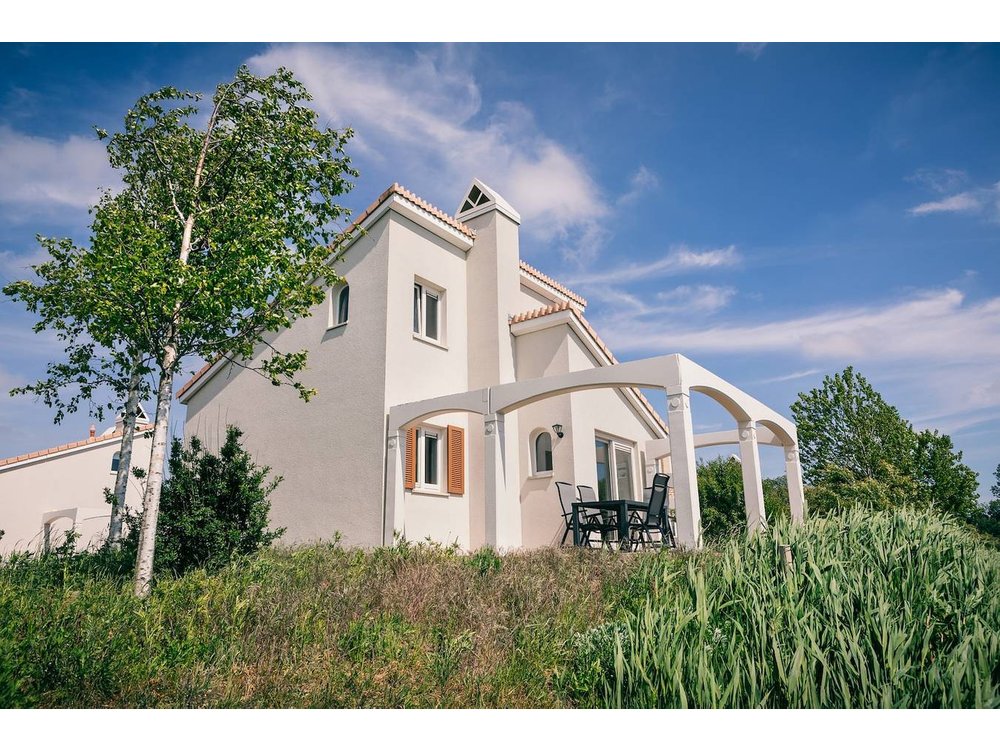 Holiday home in Noordwijkerhout from £53 per night