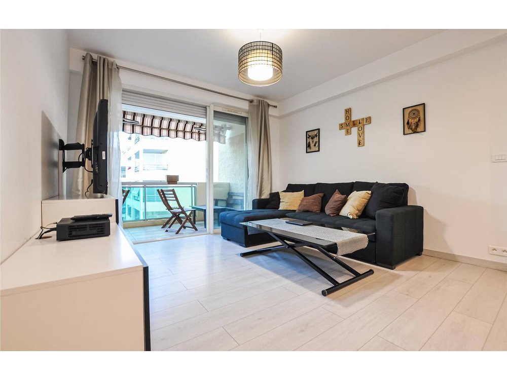 Holiday apartment in Cannes from £52 per night