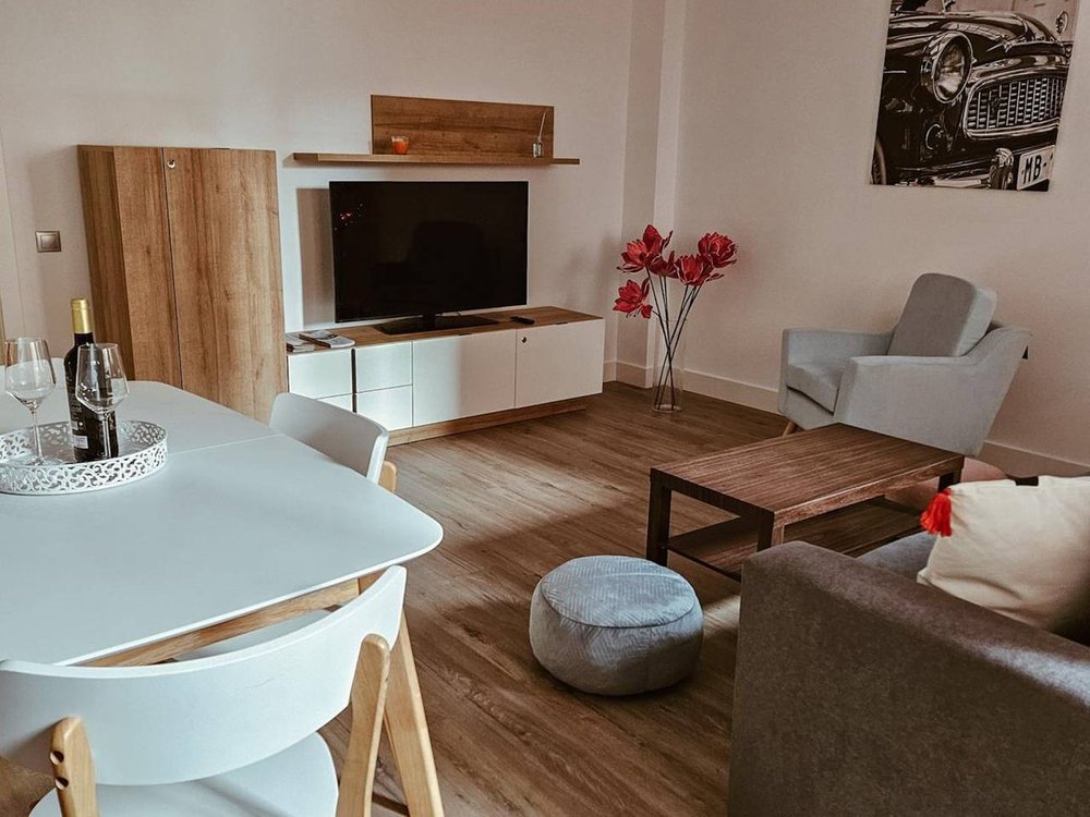 Holiday apartment in Logroño from £197 per night
