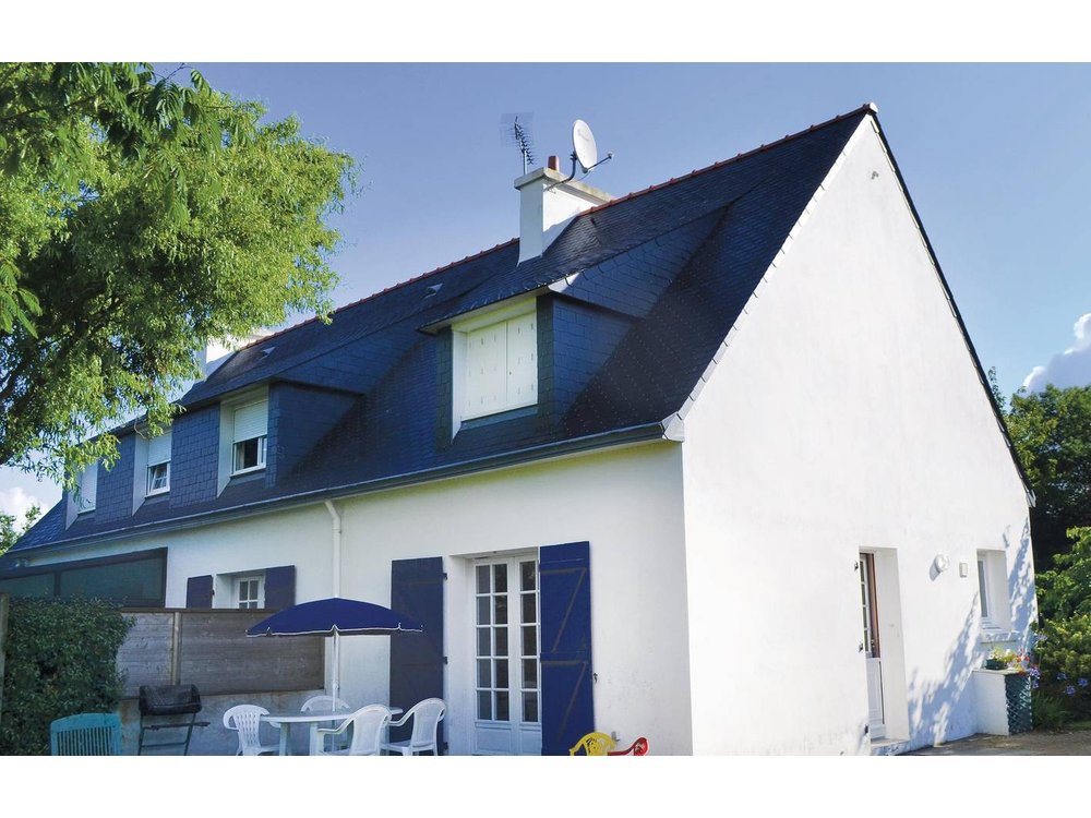Holiday home in Pleuven from £45 per night