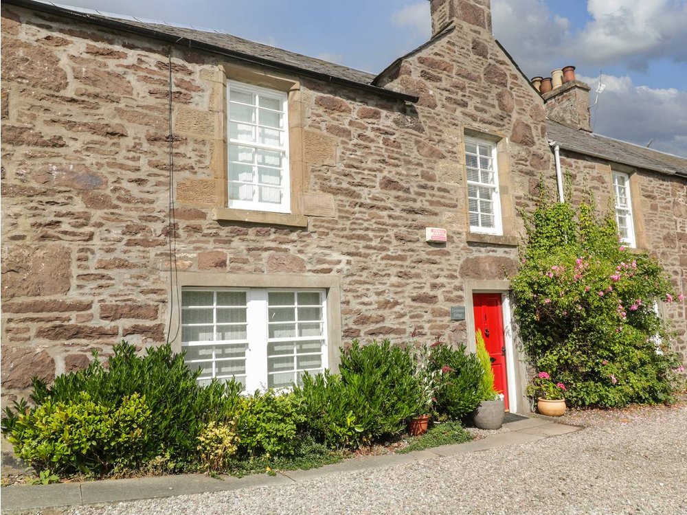 Holiday home in Crieff from £80 per night