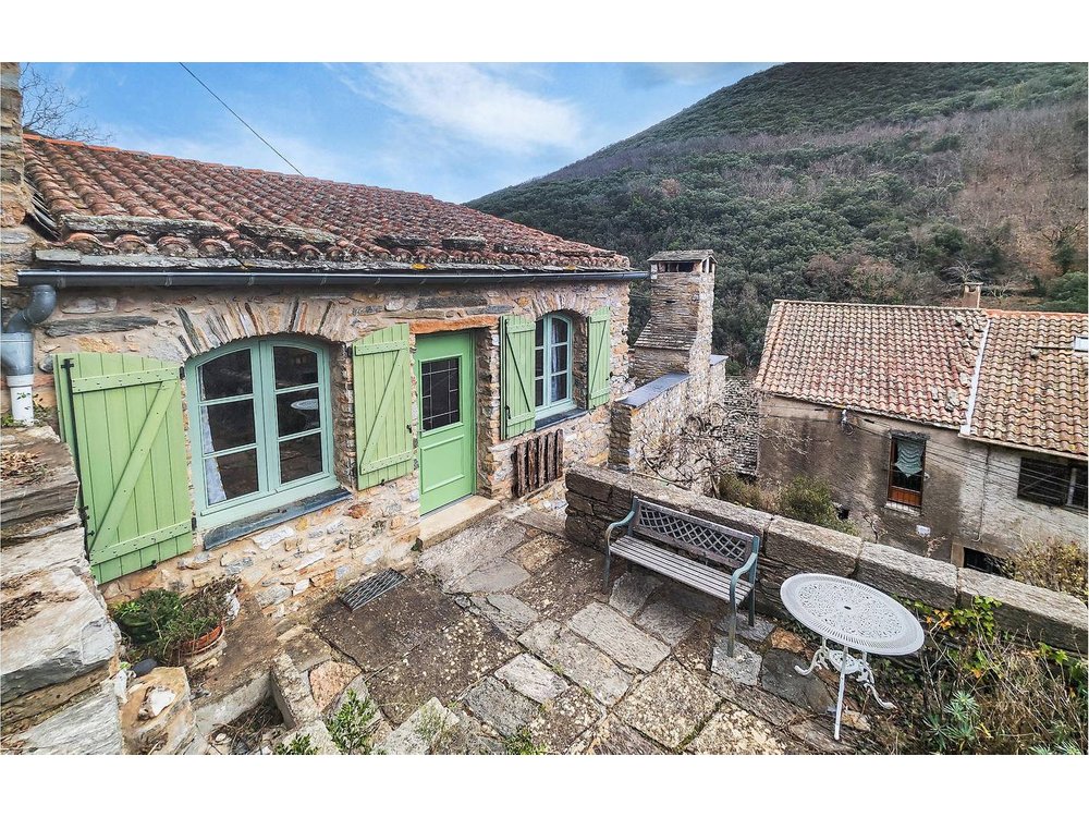 Holiday home in Hérault from £28 per night