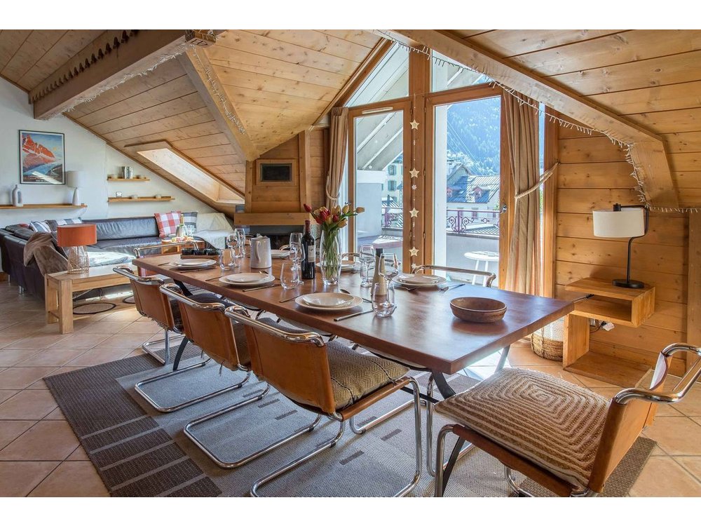 Holiday apartment in Rhone-Alps from £596 per night
