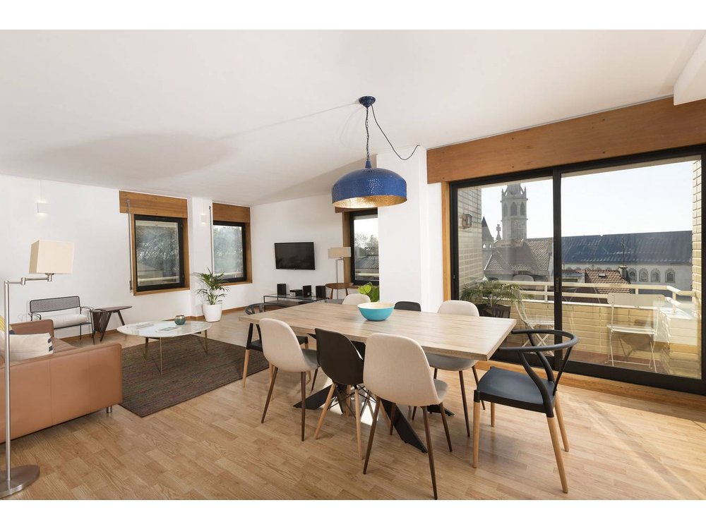 Holiday apartment in Porto from £388 per night