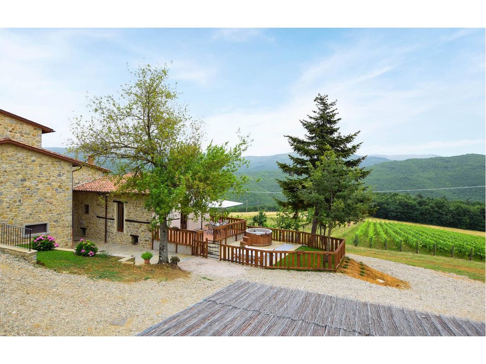 Holiday home in Bibbiena from £77 per night