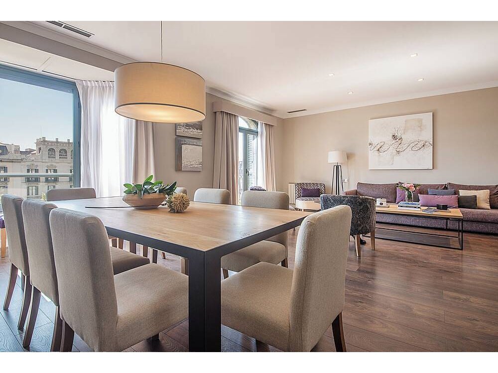 Holiday apartment in Barcelona from £1071 per night