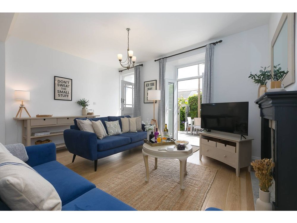 Holiday home in Cornwall from £293 per night