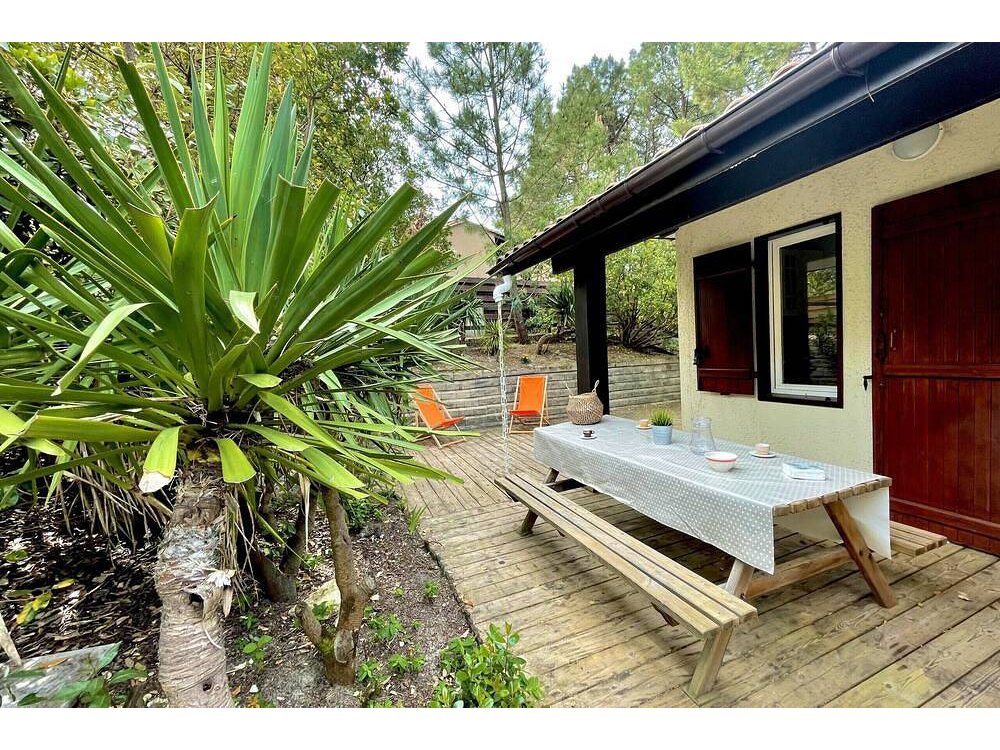 Holiday home in Gironde from £58 per night