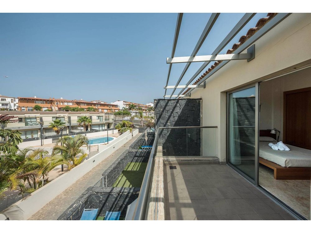 Holiday home in Abona from £151 per night