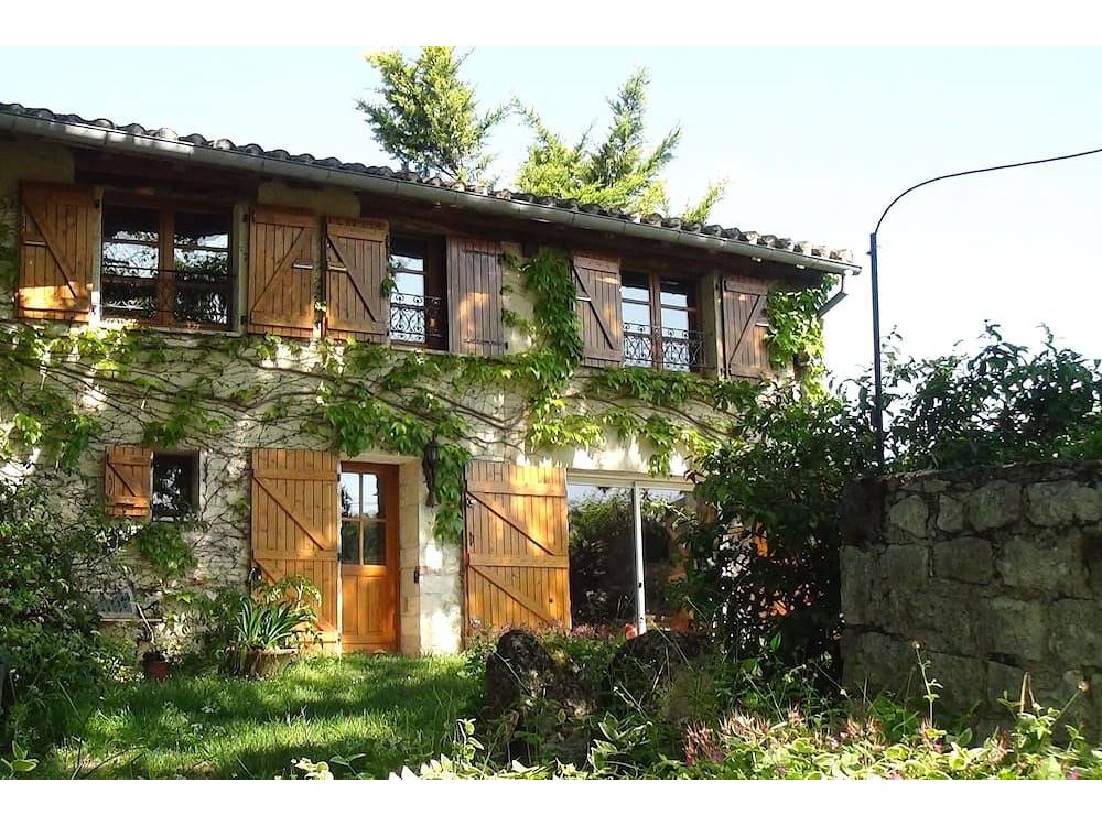 Holiday home in Tarn from £69 per night