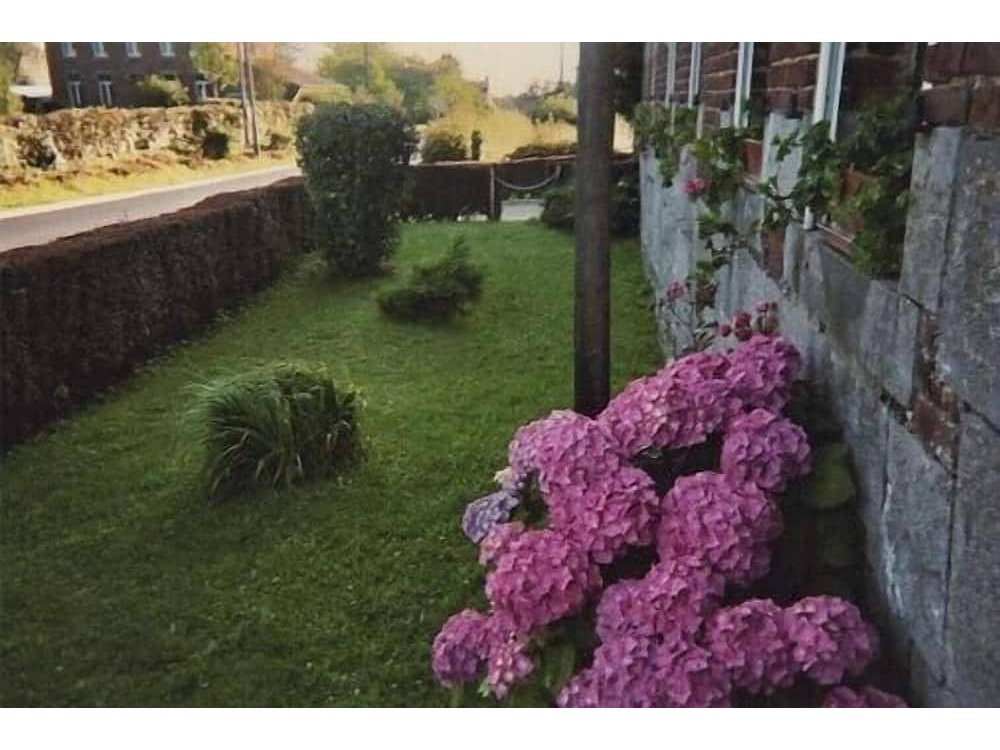 Holiday home in Beaurieux from £43 per night