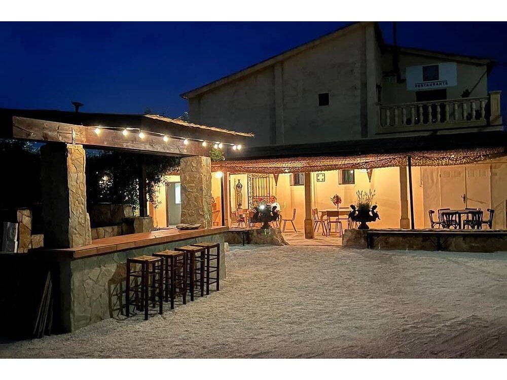 Holiday home in Alacanti from £56 per night