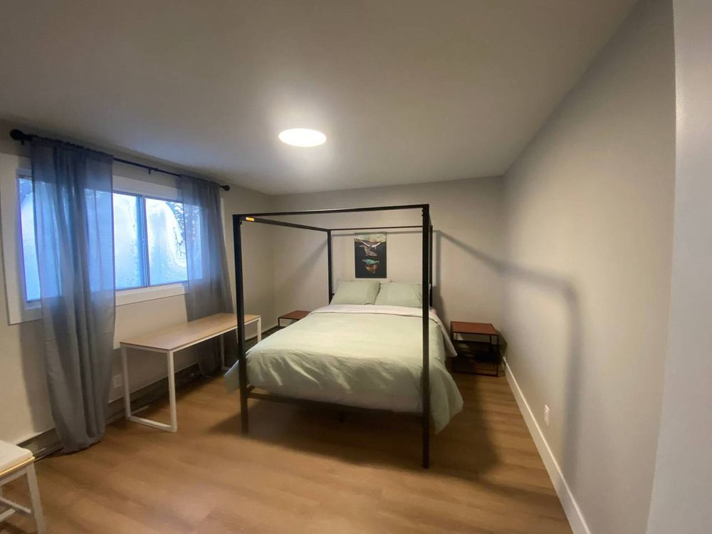 Holiday apartment in Edmonton from £79 per night