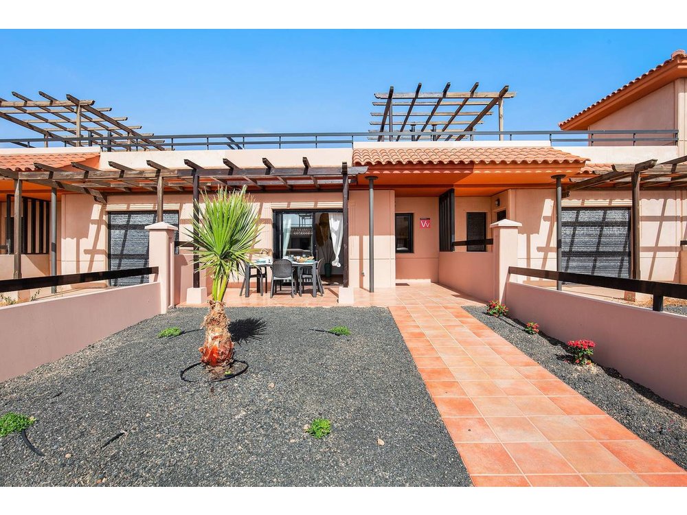 Holiday home in La Oliva from £58 per night