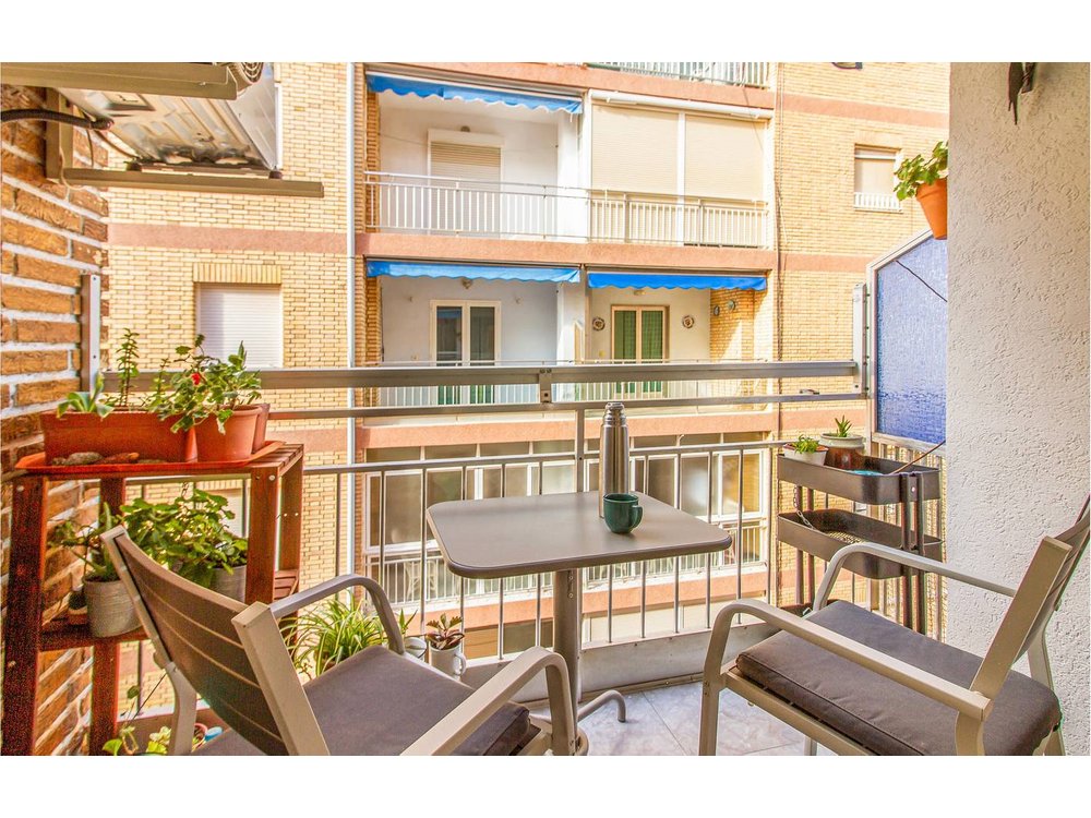 Holiday apartment in Santa Pola from £34 per night