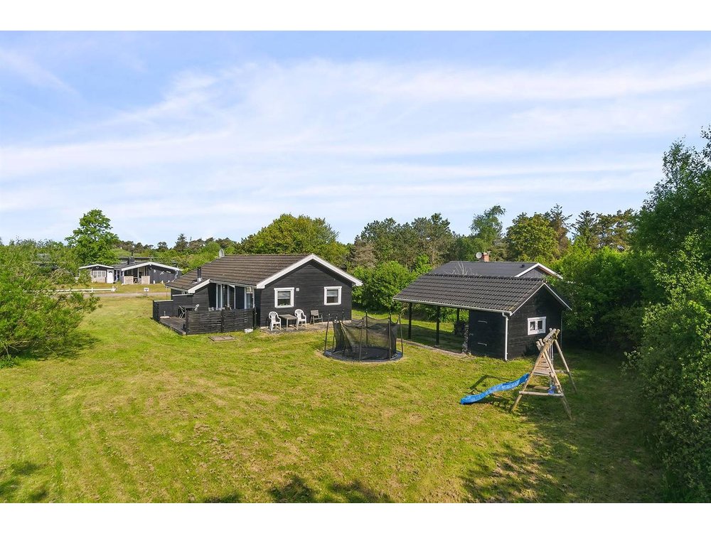 Holiday home in Hou from £56 per night