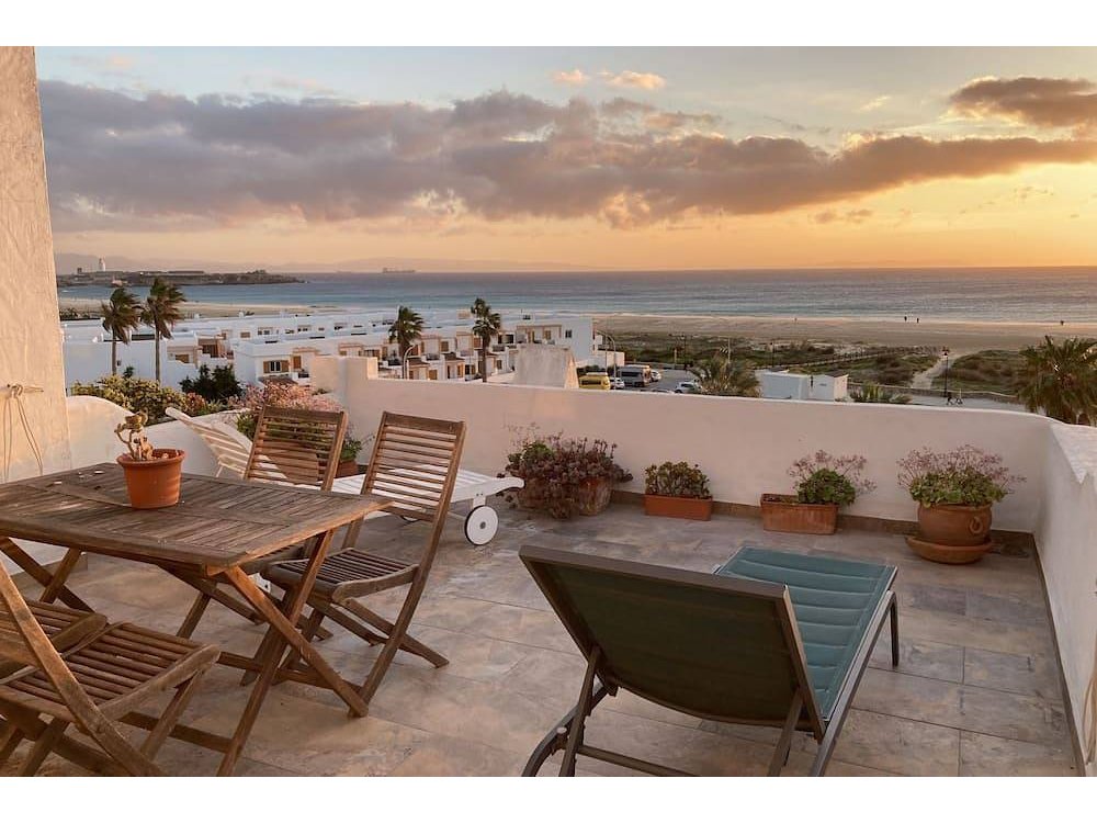 Holiday home in Tarifa from £110 per night
