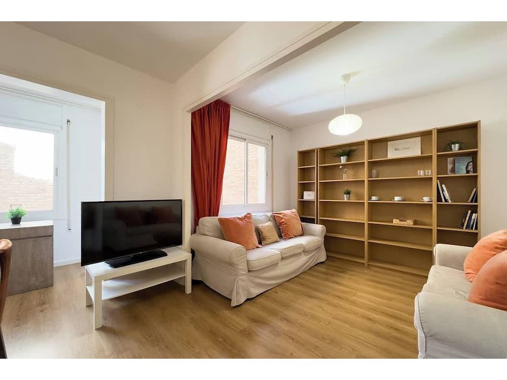 Holiday apartment in Barcelona from £503 per night