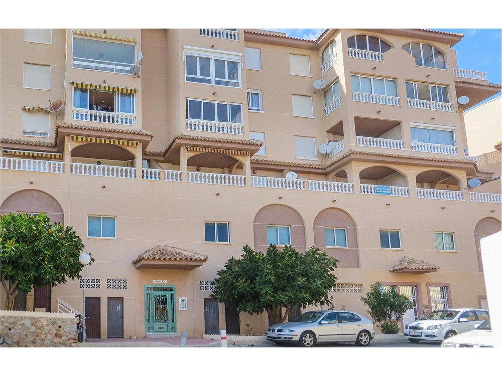 Holiday apartment in Torrevieja from £36 per night