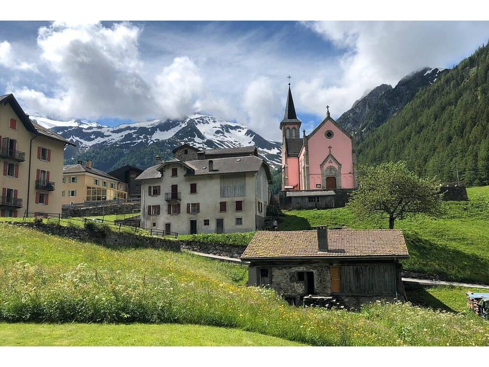 Holiday apartment in Massif du Mont-Blanc from £163 per night