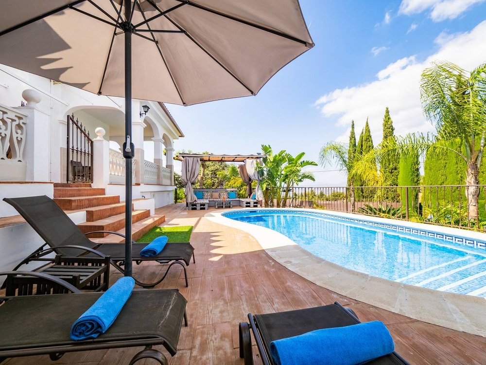 Holiday home in Málaga Province from £296 per night
