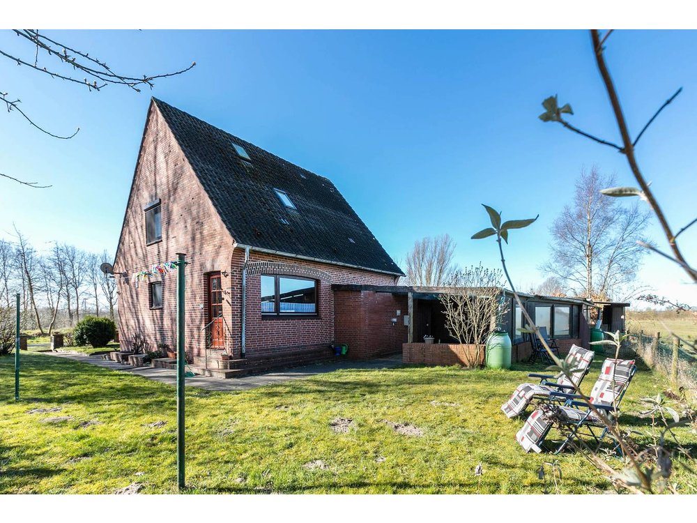 Holiday home in Kiel-Canal from £121 per night