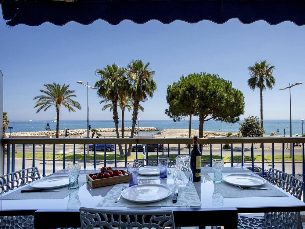 Holiday apartment in Côte d'Azur from £92 per night