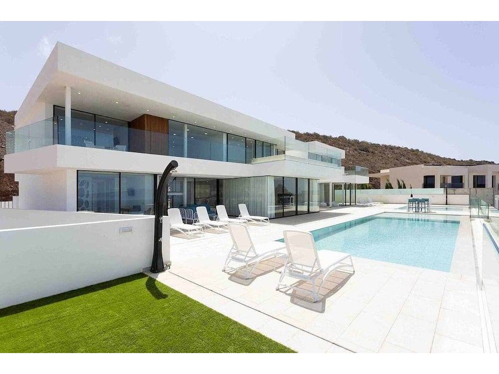 Holiday home in Adeje from £694 per night
