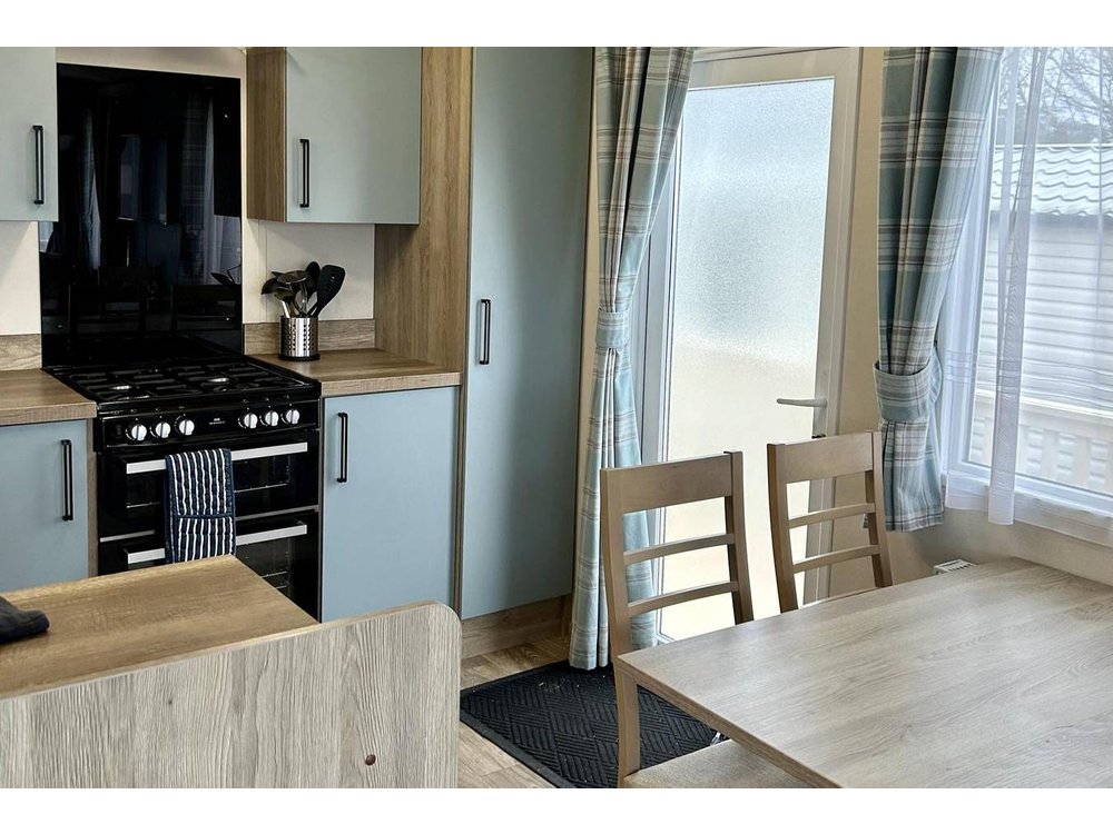 Holiday home in Torbay from £140 per night