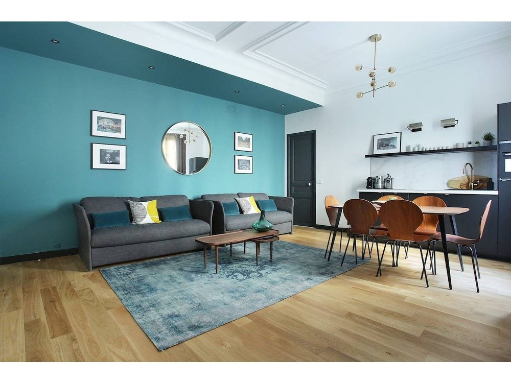 Holiday apartment in Paris from £601 per night