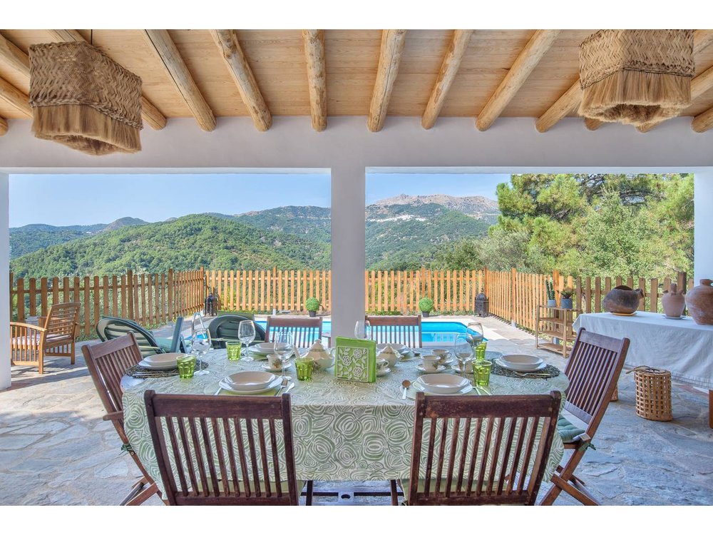 Holiday home in Jubrique from £217 per night