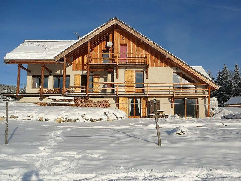 Holiday home in Isère from £51 per night